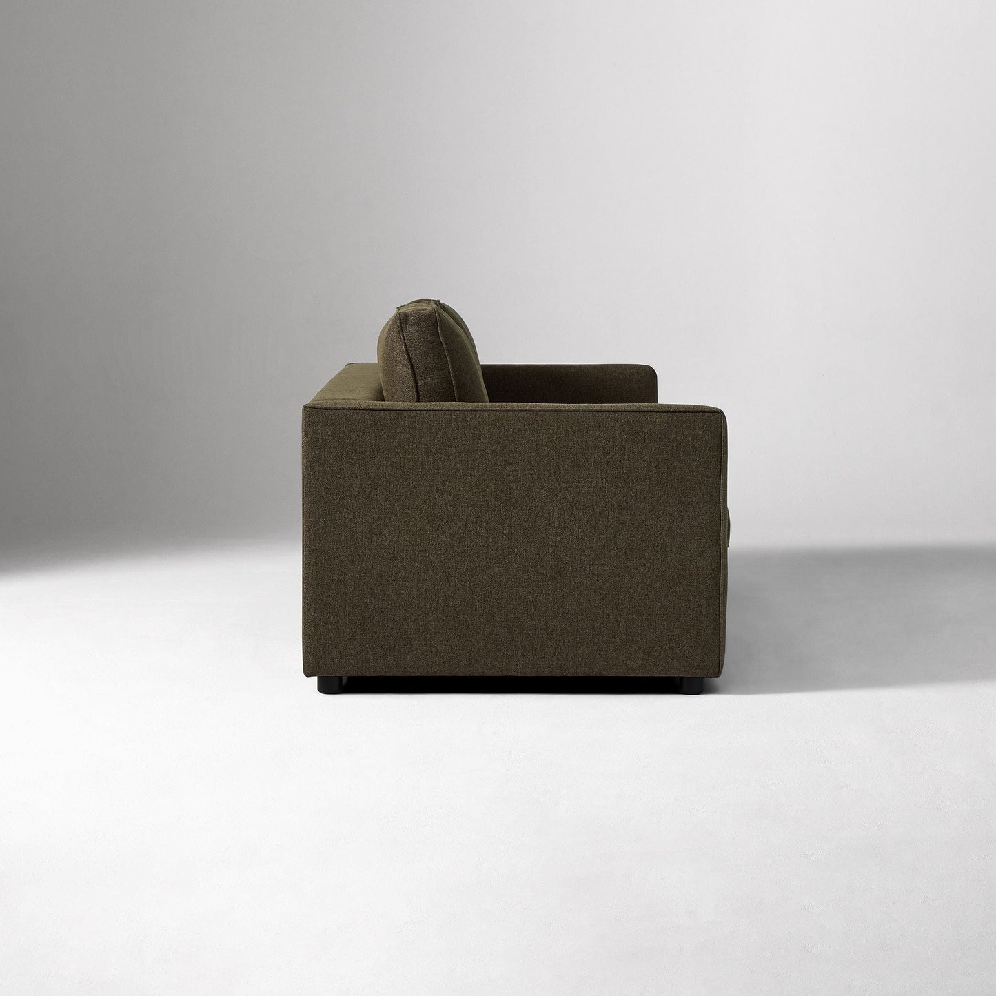 Sofa (66"–108")