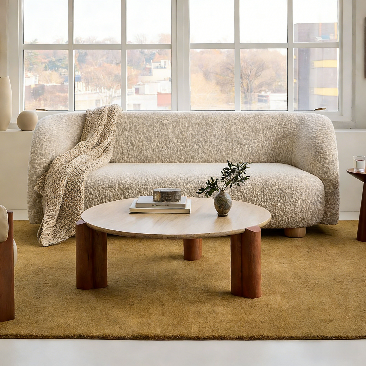 Sofa (76"–96")